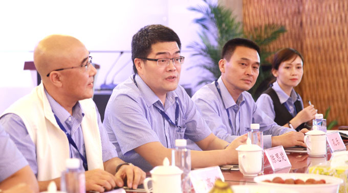 陈总讲话(4).jpg 陈总讲话(4).jpg