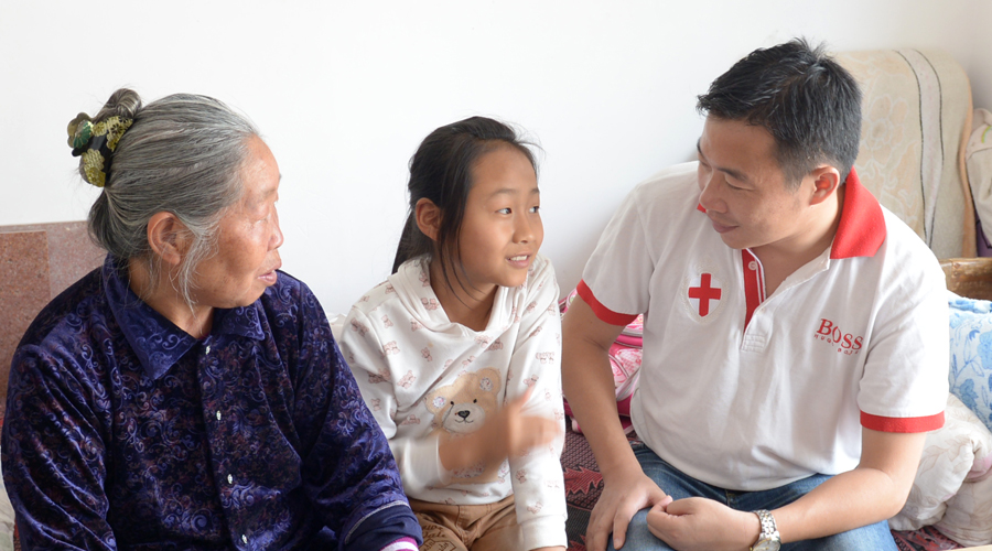 家访.jpg 家访.jpg